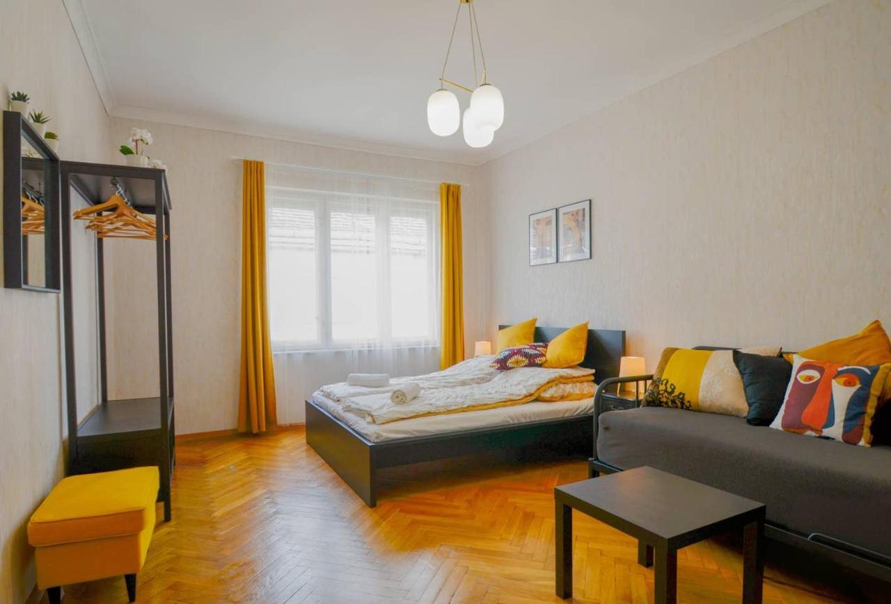 Lonyay Gellert View 2Br Apartment Будапеща Екстериор снимка